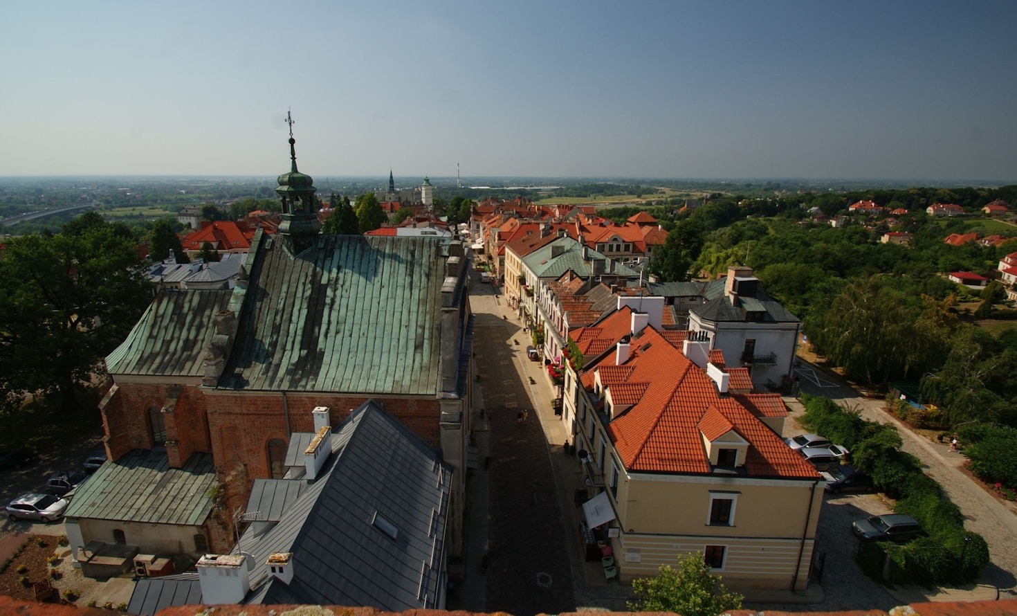 Sztuka ludowa w polskich regionach – co warto zobaczyć